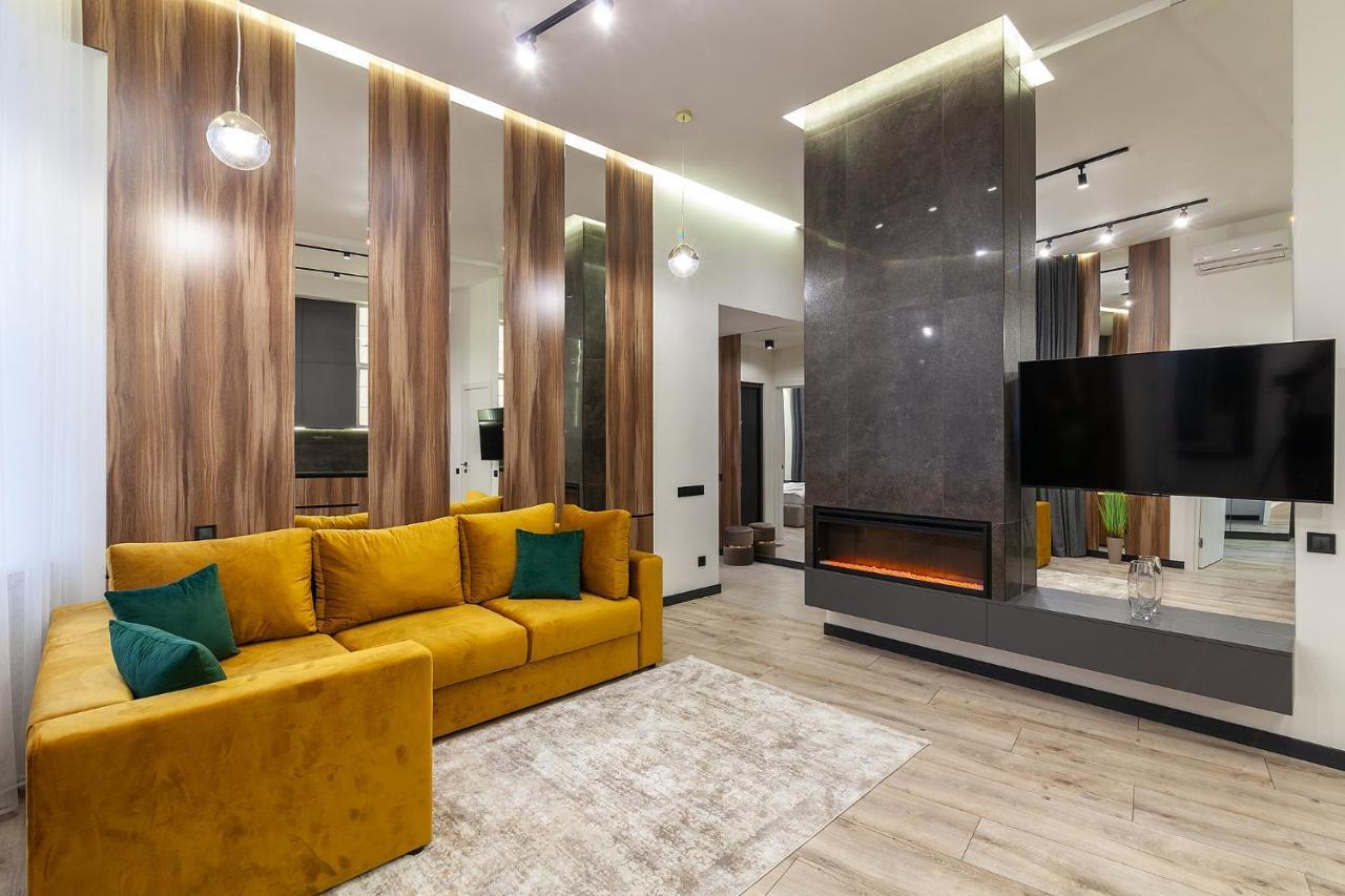 Royal Apartment On Leontovicha 7/2 إلفيف المظهر الخارجي الصورة